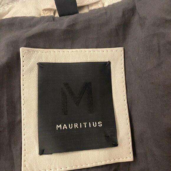 Mauritius 100% lamb leather off white/gray jacket, S - Picture 13 of 16